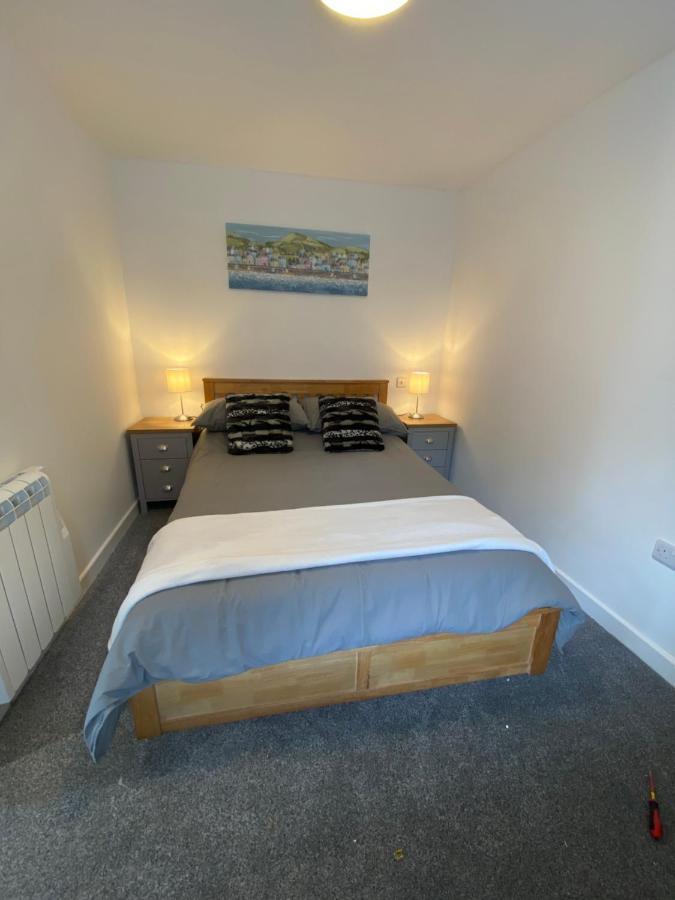 Modern 2 Bedroom Apartment, With Car Parking. Bitton エクステリア 写真